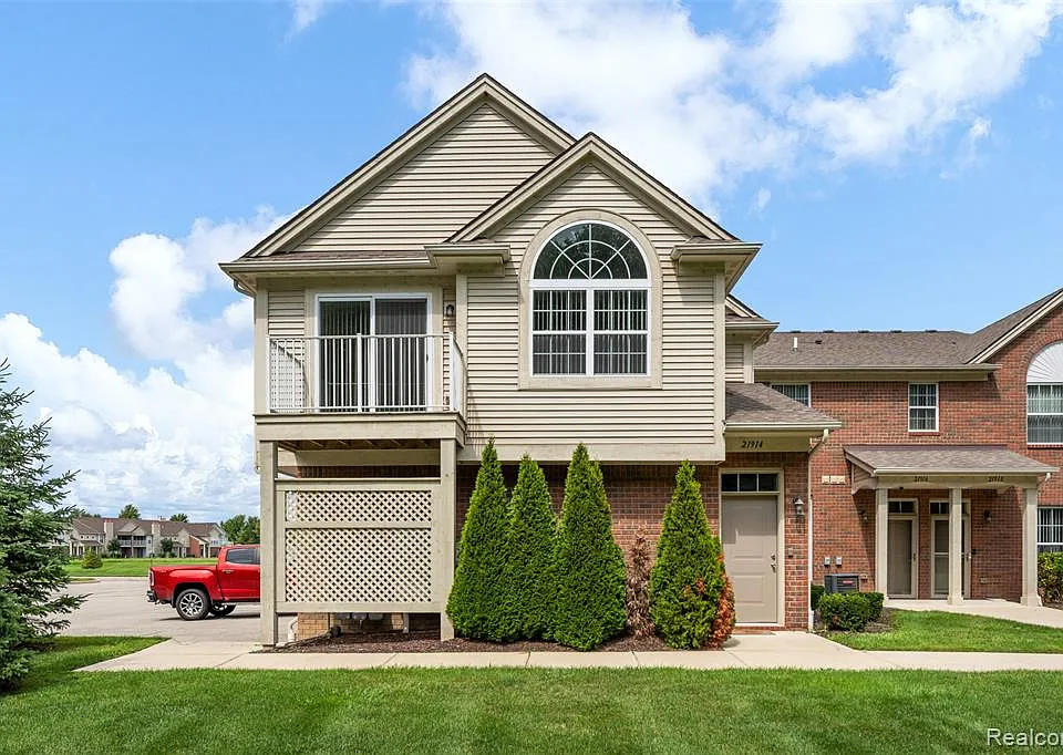 21914 Aberdeen Dr #30
