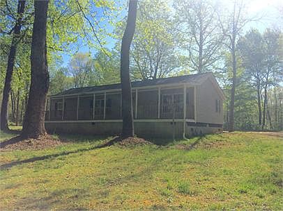 2nd image of 5917 Paynes Ln