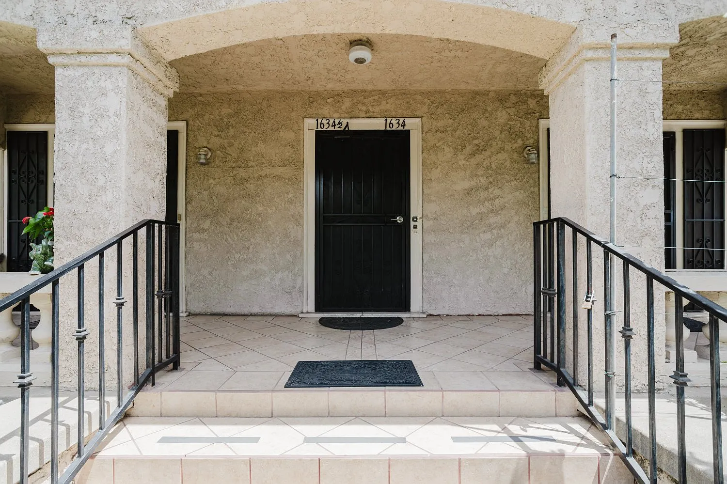2 bed, 850 sqft, $2,900 — Photo 4