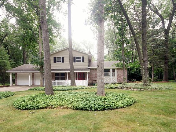 2nd image of 7354 Thorncrest Dr SE