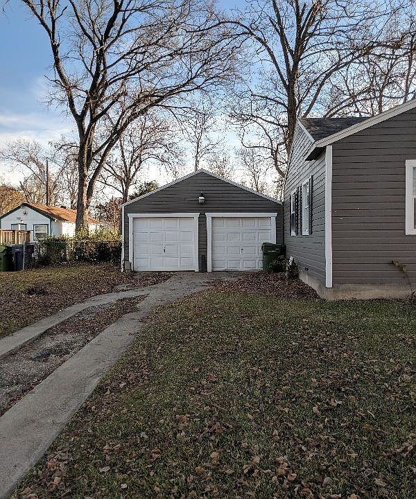 2nd image of 2880 Beasley Dr