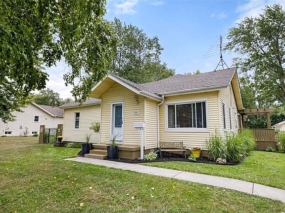 4th image of 1233 Croydon Rd