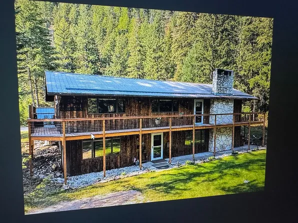 14025 Hampton Dr, Clinton, MT 59825