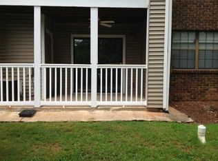 616 Barrington Hills Dr, Sandy Springs, GA 30350