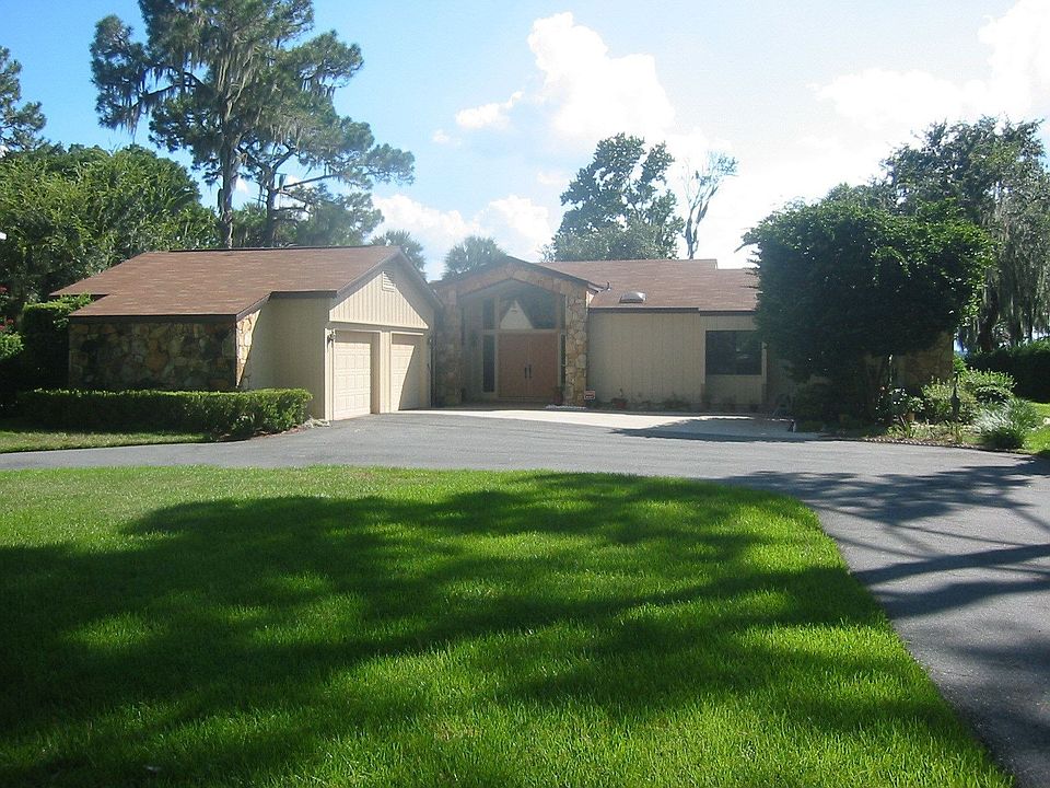 1st image of 33545 Lakeshore Dr
