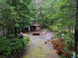 1 Riverside Dr, Deming, WA 98244