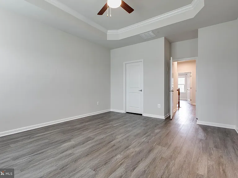 7912 N Gladden Farm Way — Photo 25