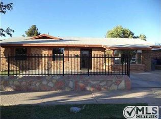 7153 Pear Tree Ln, El Paso, TX 79915