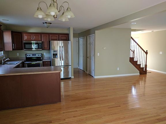 2nd image of 1623 E Madge Ave