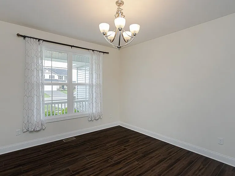 114 Valley Hall Dr — Photo 25