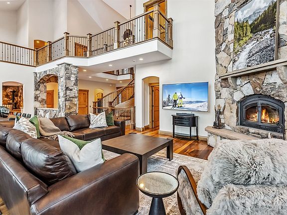 5th image of 127 Windwood Cir