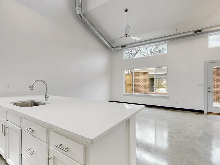 3823 Jett Ln — Photo 4