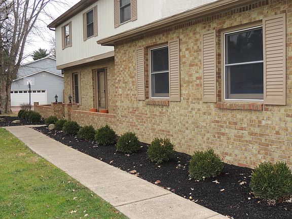 2nd image of 13581 Carriage Ln