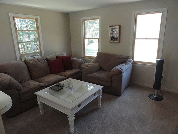 4th image of 26 Barbaras Way