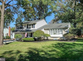 853 Grove St, Haddonfield, NJ 08033