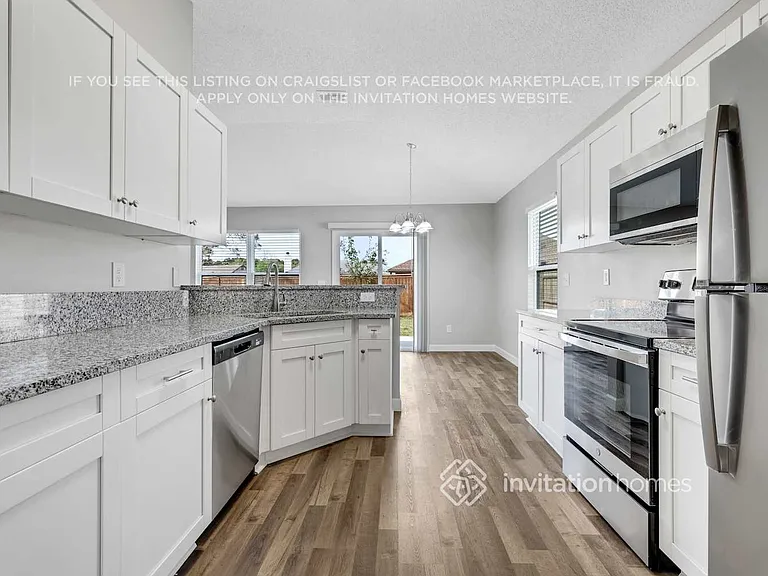 12427 Amanda Cove Trl — Photo 16