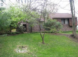 1285 Ridgemont Dr, Meadville, PA 16335