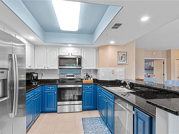 5th image of 13246 Sherburne CIR #1301