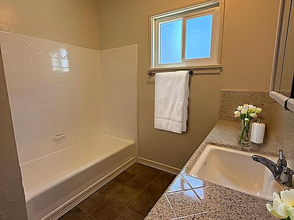4th image of 9445 S Normandie Ave #9455