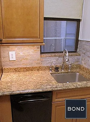 Rented by Bond New York | media 17