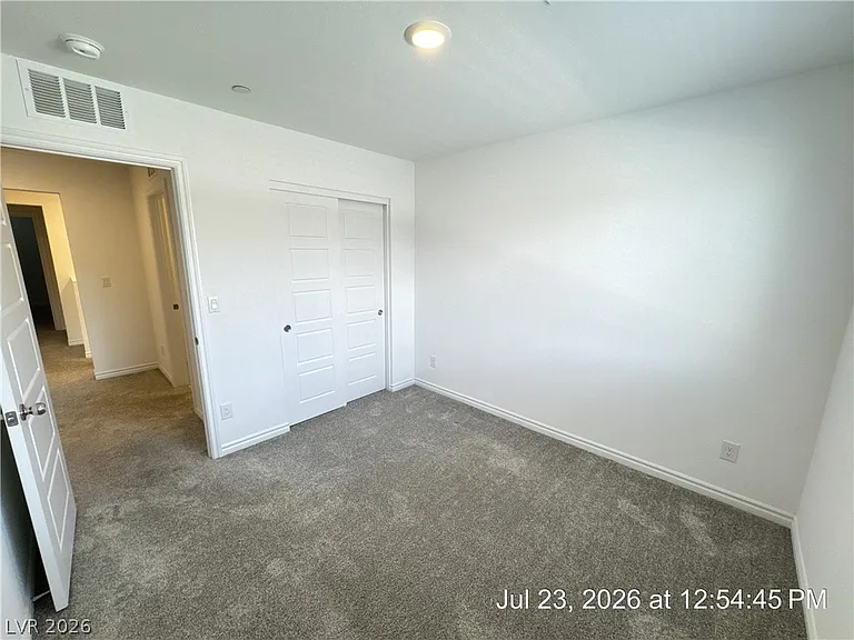 6240 Foxes Dale St — Photo 13