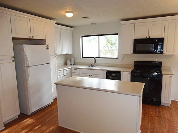 4th image of 6828 Sheffield Dr