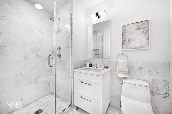 Sold by MNS | media 14