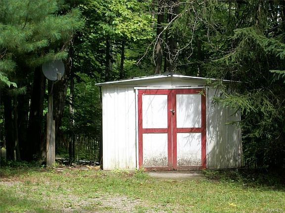 4th image of 8335 County Road 49 #B