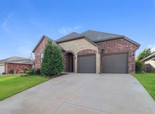 15913 Big Cypress Dr, Edmond, OK 73013
