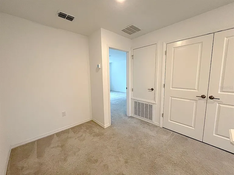 11832 Glenside Ter — Photo 22