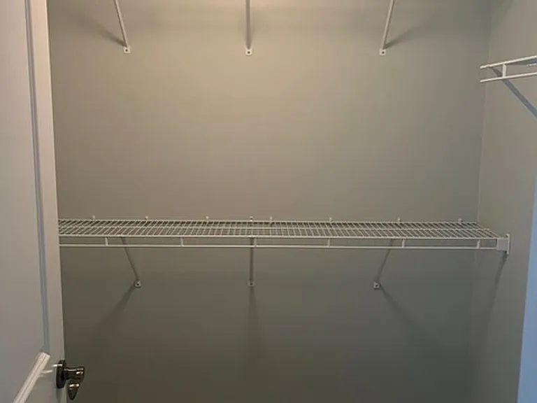 107 Ventura Pl — Photo 9