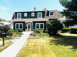 5421 Main St, Downers Grove, IL 60515