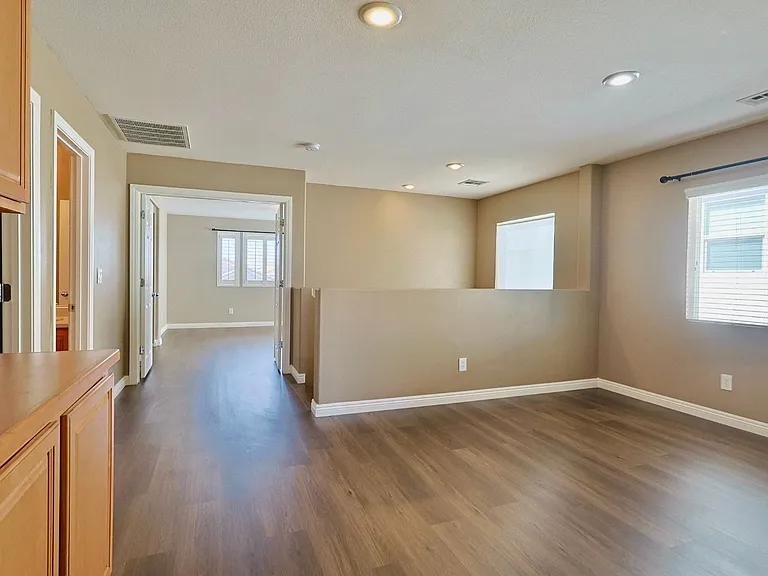 10643 Tray Mountain Ave — Photo 17