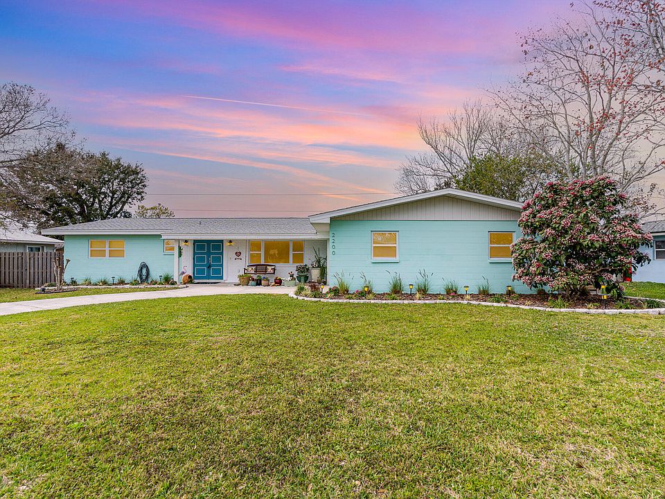 1st image of 2200 Parsons Ave