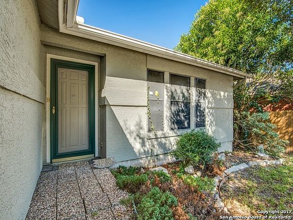 4th image of 8223 Cantura Mls