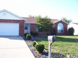 3862 Michael John Dr, Swansea, IL