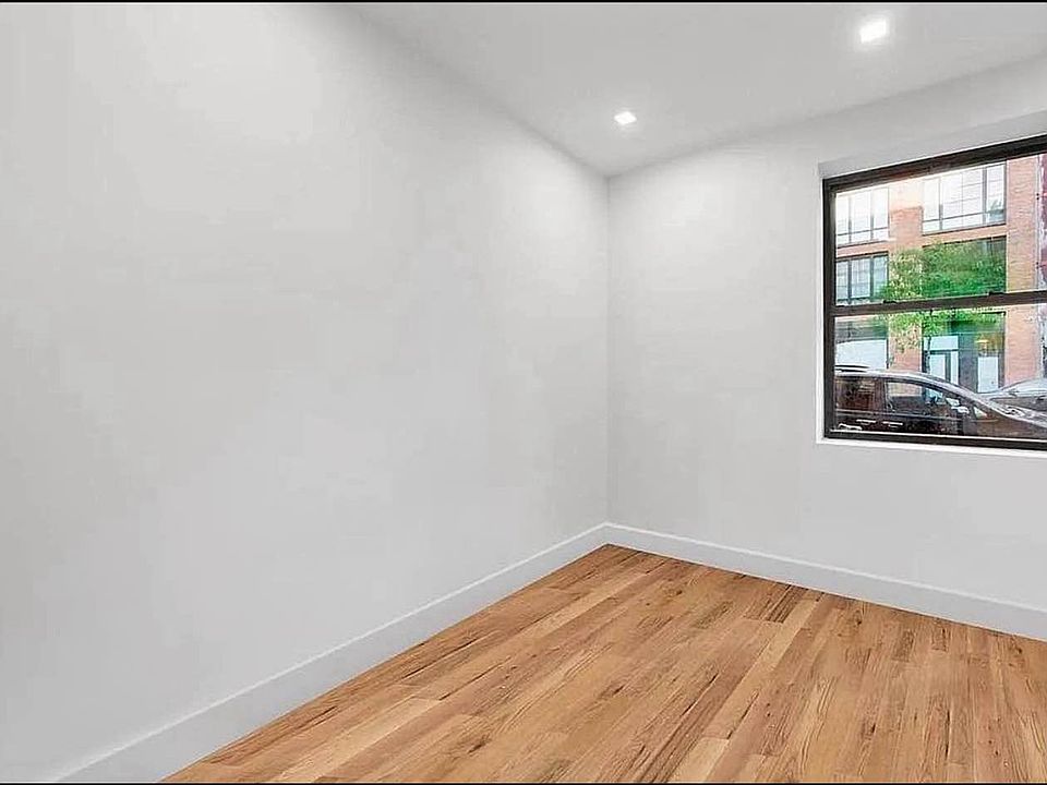 2nd image of 184 Avenue A APT 1