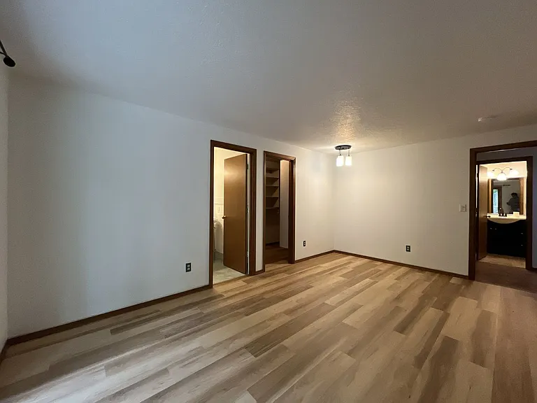 4737 SW Pendleton St — Photo 26