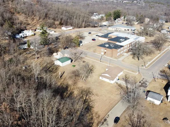 000 West 6TH STREET, Necedah, WI 54646