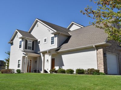 1709 Woodland WAY, Slinger, WI, 53086