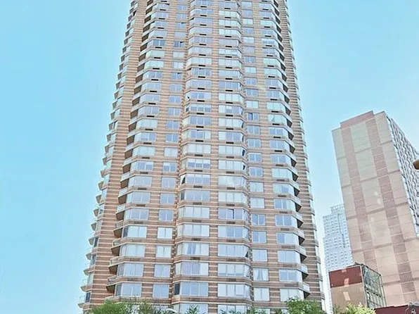 500 W 43rd St APT 11H, New York, NY 10036
