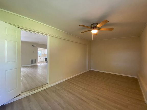 4th image of 337 Grove Ave