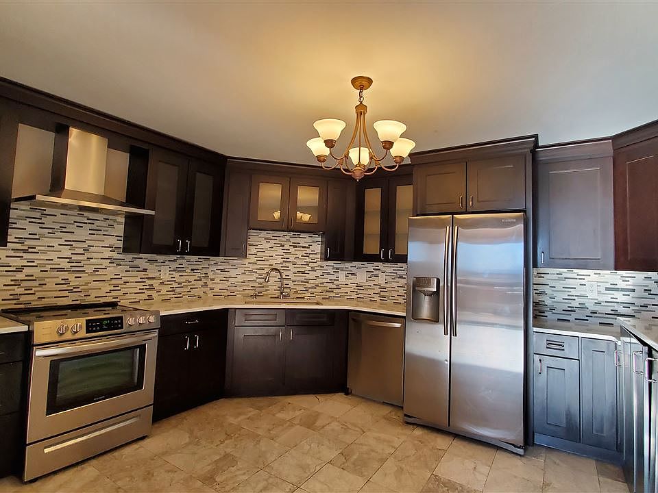 1st image of 224 Harmon Cove Tower #224
