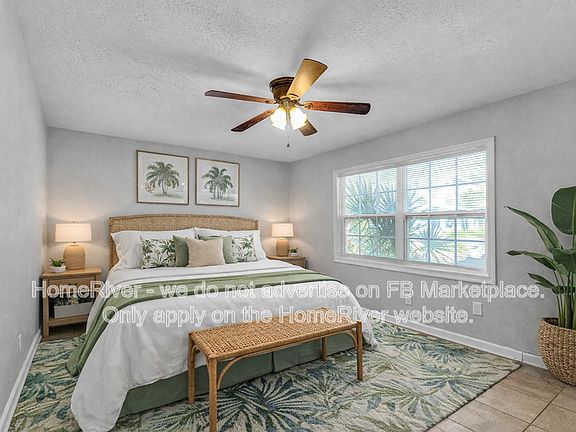 5th image of 760 52nd Ave N