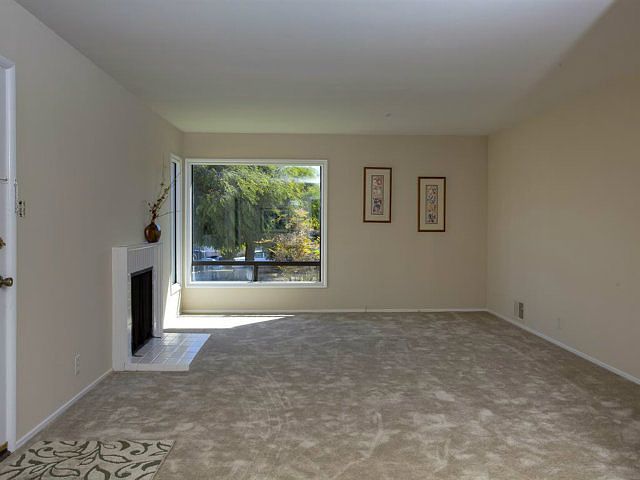 1st image of 401 Zamora Dr