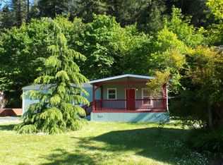 9825 Us Highway 199 SPC 15, Gasquet, CA