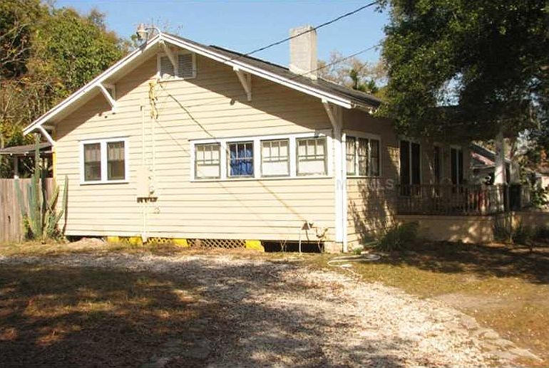 1st image of 785 Formosa Ave