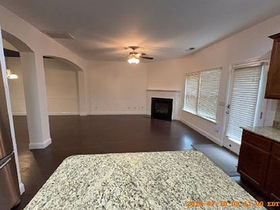 3rd image of 120 Tolbert St