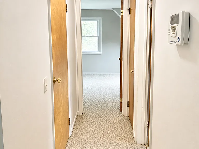58 Sunnyside Ln #2 — Photo 11