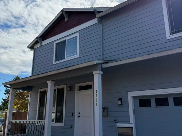 7934 SE Tibbetts St, Portland, OR 97206